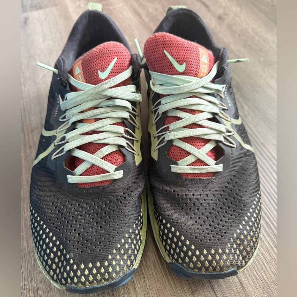Nike React Pegasus Trail 4 Men’s Size 11 - Black Mint Foam Trail Running shoes - Picture 2 of 8